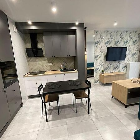 Forum Wola Fine Apartment وارسو المظهر الخارجي الصورة